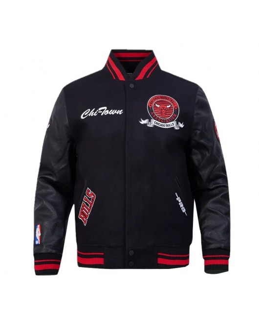 Chicago Bulls Team Badge Classic Rib Varsity Jacket